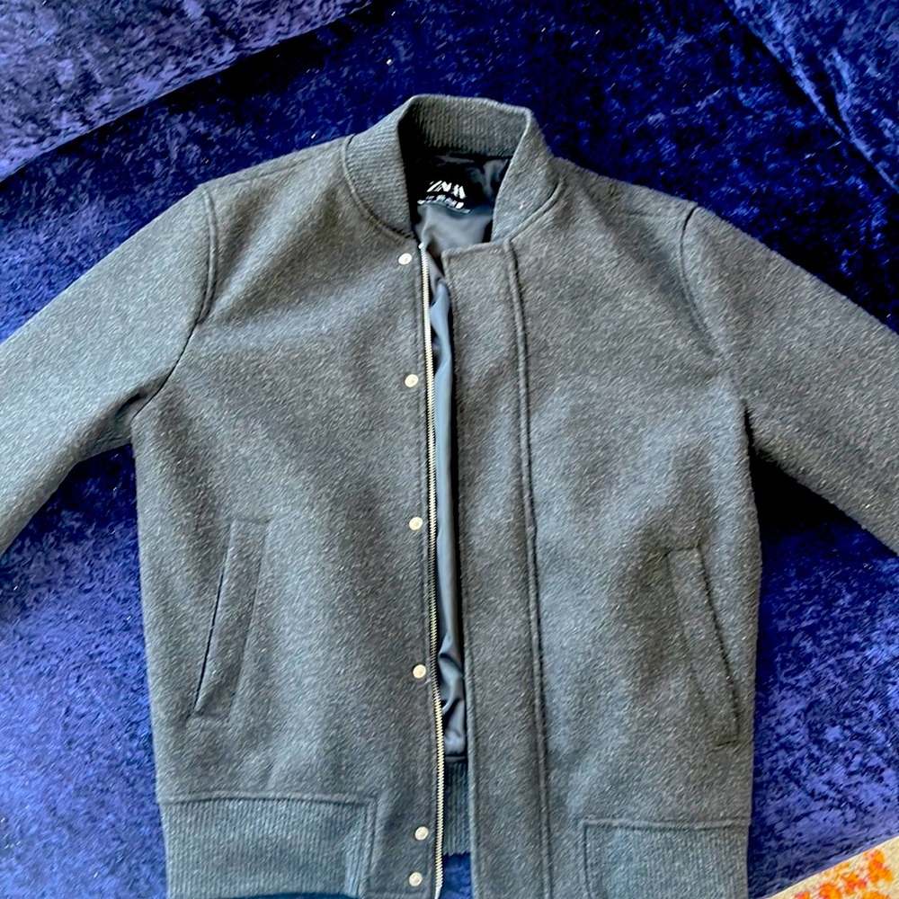 Zara Men’s Gray Wool Bomber (L)